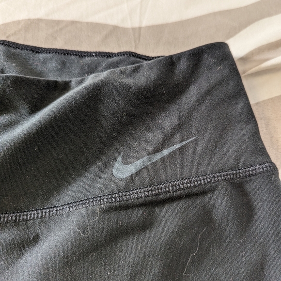 Nike Dri-Fit Tights - Picture 2 of 4